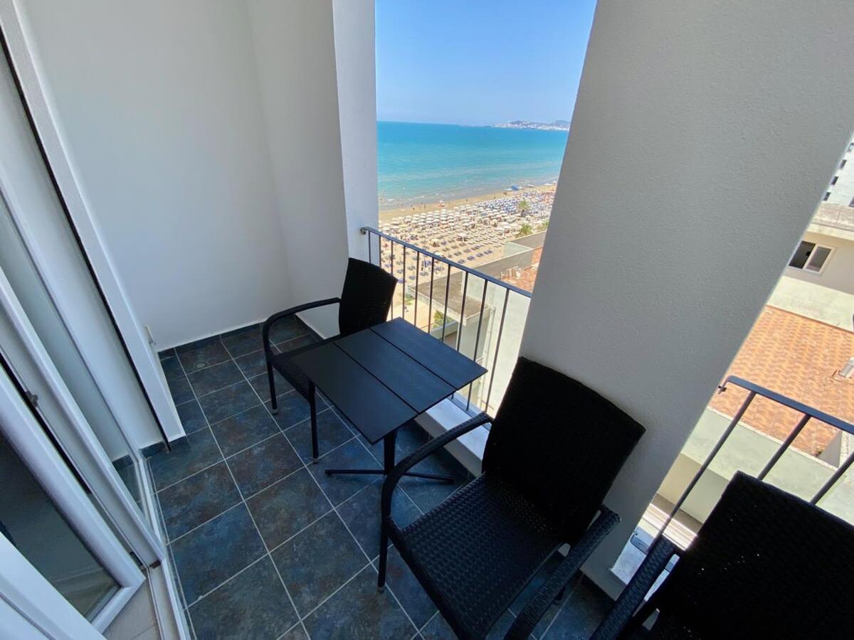 Navigator 525 Apartamento Durrës
